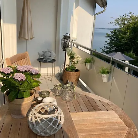 Ferienwohnung Hafenliebe, Villa Vilmblick Mit Meerblick Lauterbach  Exterior photo